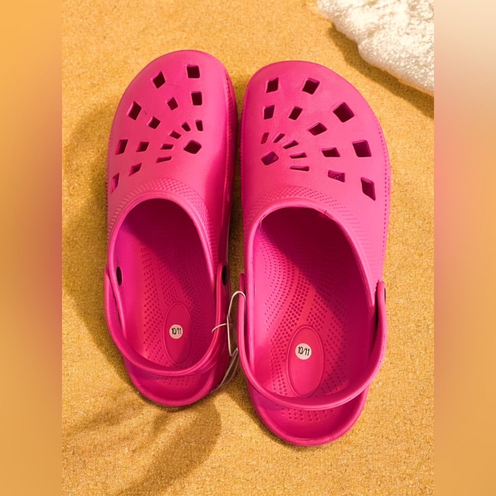 Pink Sz 10/11 nwot slip on sling back sandals cushioned for comfort